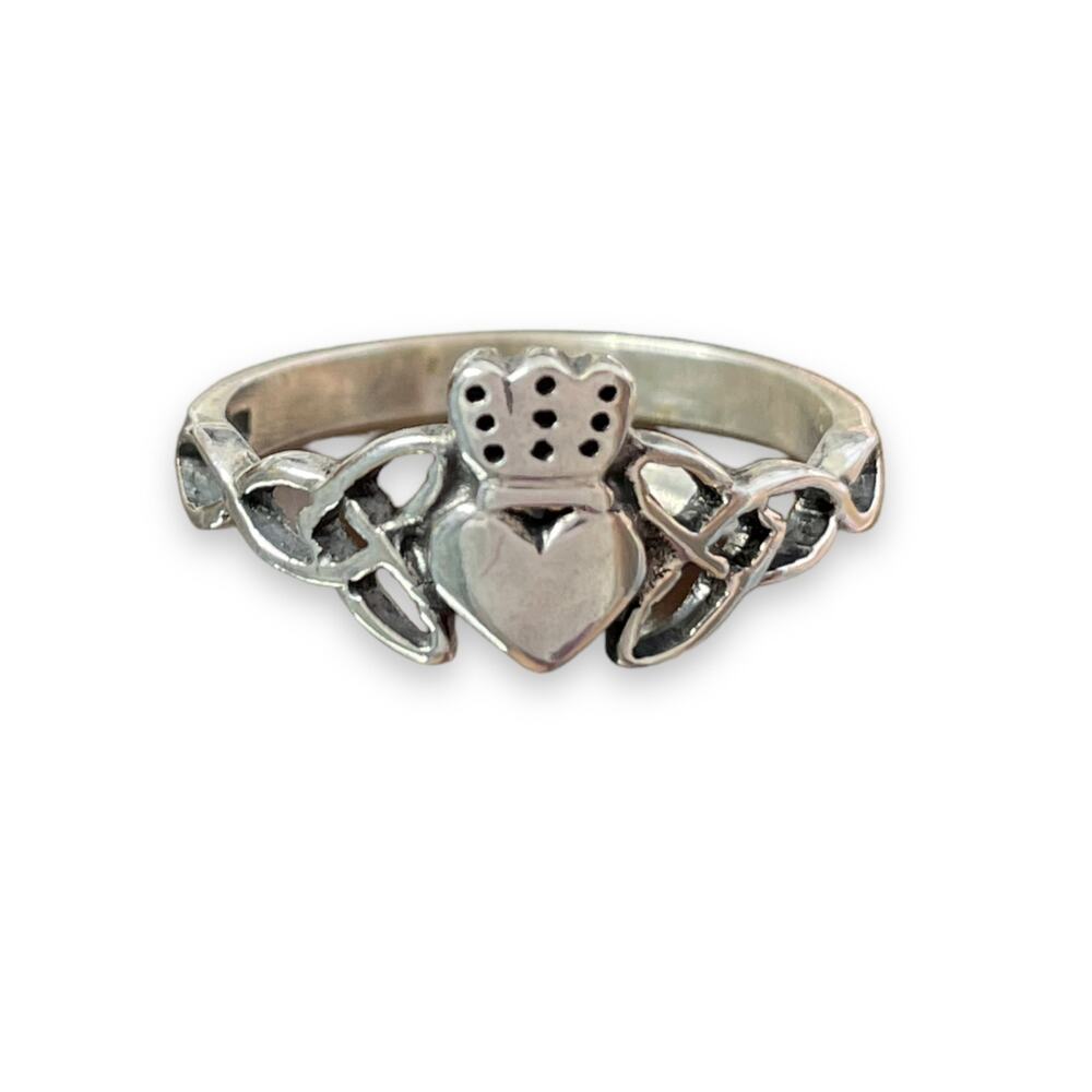 Vintage Sterling Silver 925 Claddaugh Ring sz 3,5